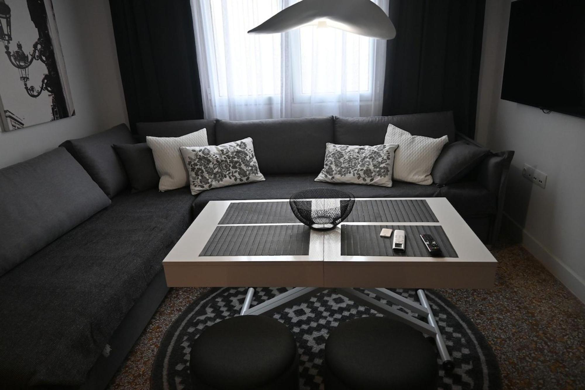 Haris 303 Apartment By Vpn Accomodation Афины Экстерьер фото